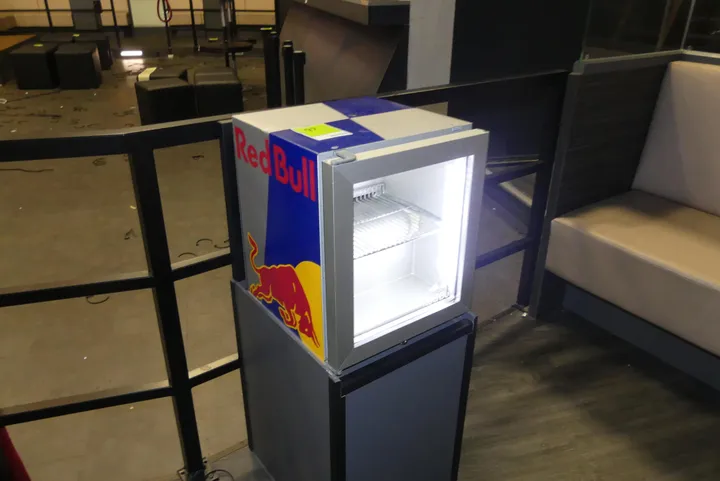 Vestfrost - Getränkekühlschrank Red Bull